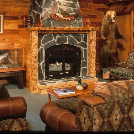Inconnu Lodge Mcevoy Lake المظهر الخارجي الصورة