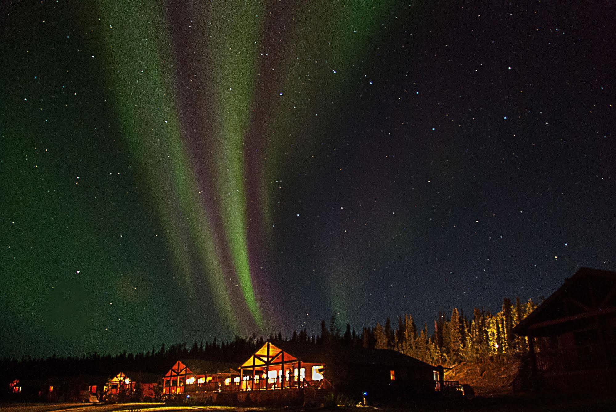 Inconnu Lodge Mcevoy Lake المظهر الخارجي الصورة